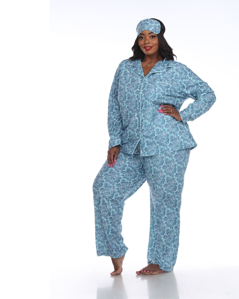 Front of a model wearing a size 3X 3 Piece Pajama Set in Mint Paisley by White Mark. | dia_product_style_image_id:247695